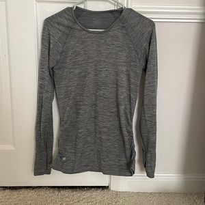 Athleta Long Sleeve